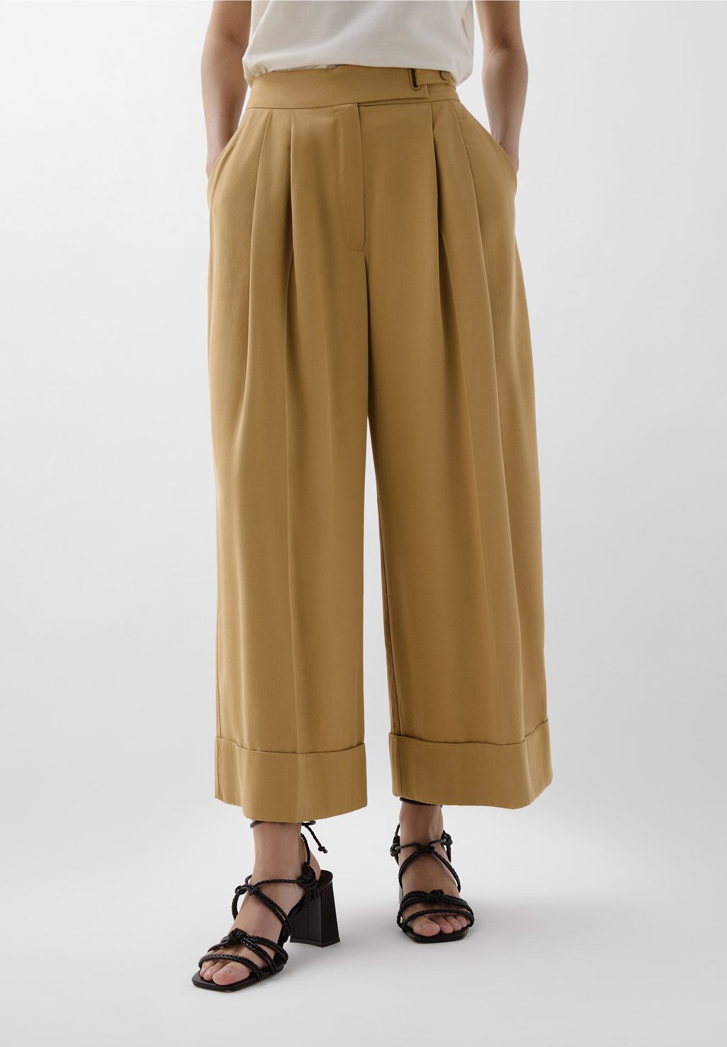 Брюки Scalpers, бежевый
Брюки Scalpers, бежевый