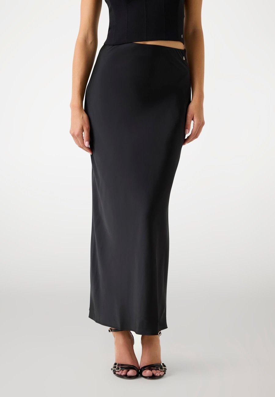 Юбка Guess LANGER , Schwarz/Black
Юбка Guess LANGER , Schwarz/Black