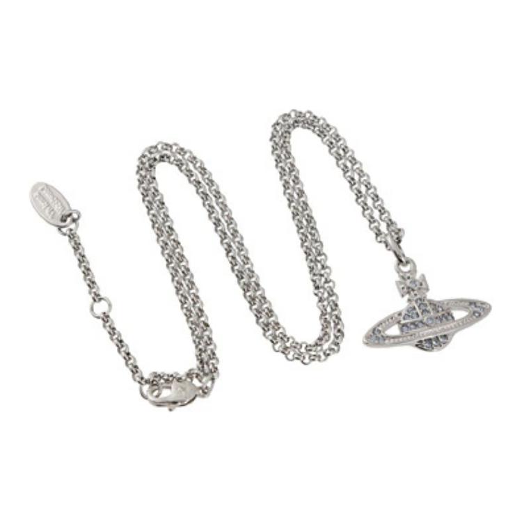 Миниатюрный барельефный кулон Vivienne Westwood
Миниатюрный барельефный кулон Vivienne Westwood