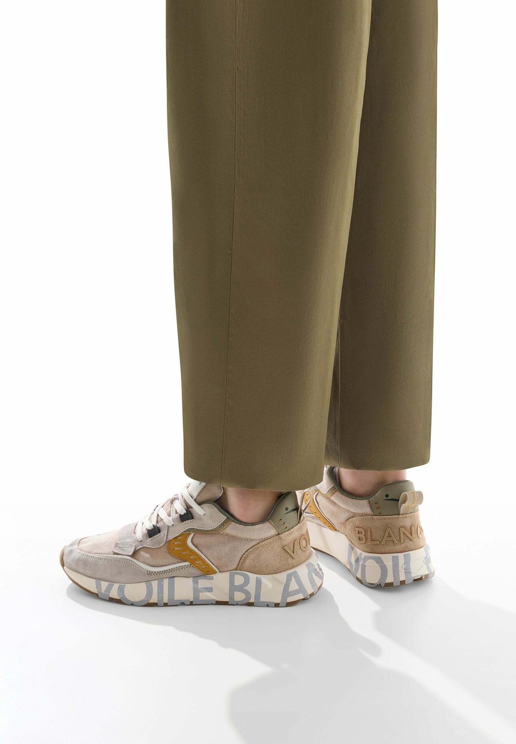 Кроссовки CLUB Voile Blanche, бежевый
Кроссовки CLUB Voile Blanche, бежевый