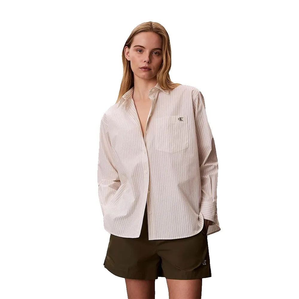 Рубашка с длинным рукавом свободного кроя Calvin Klein Jeans LV047F103G, бежевый
Рубашка с длинным рукавом свободного кроя Calvin Klein Jeans LV047F103G, бежевый