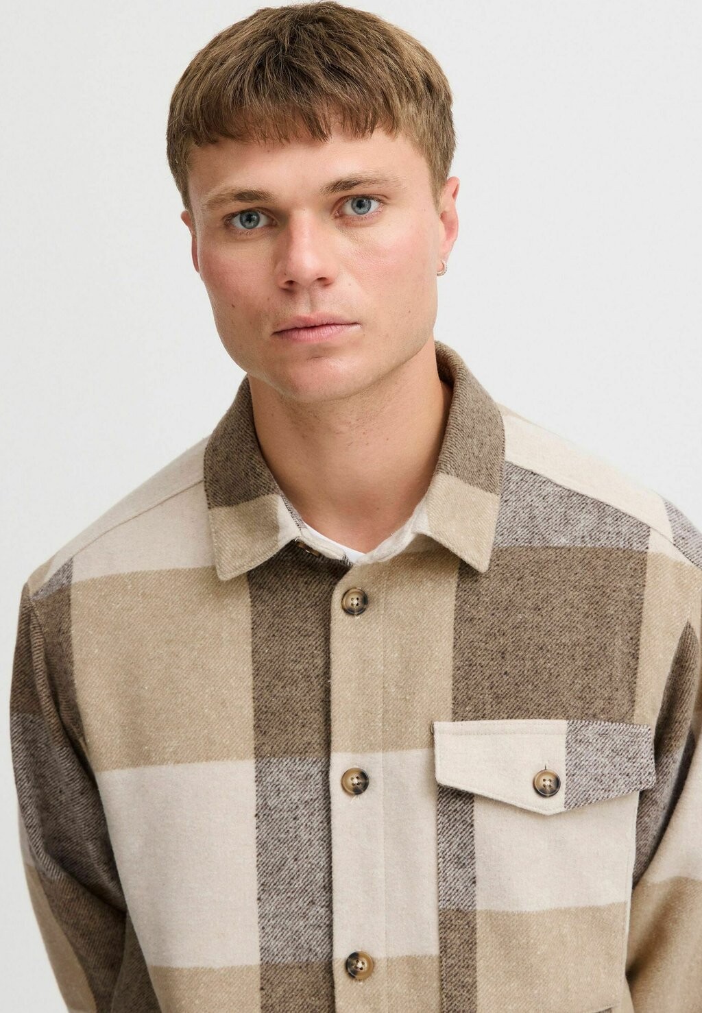 Летняя куртка MANHEIM Solid, коричневый 
Летняя куртка MANHEIM Solid, коричневый