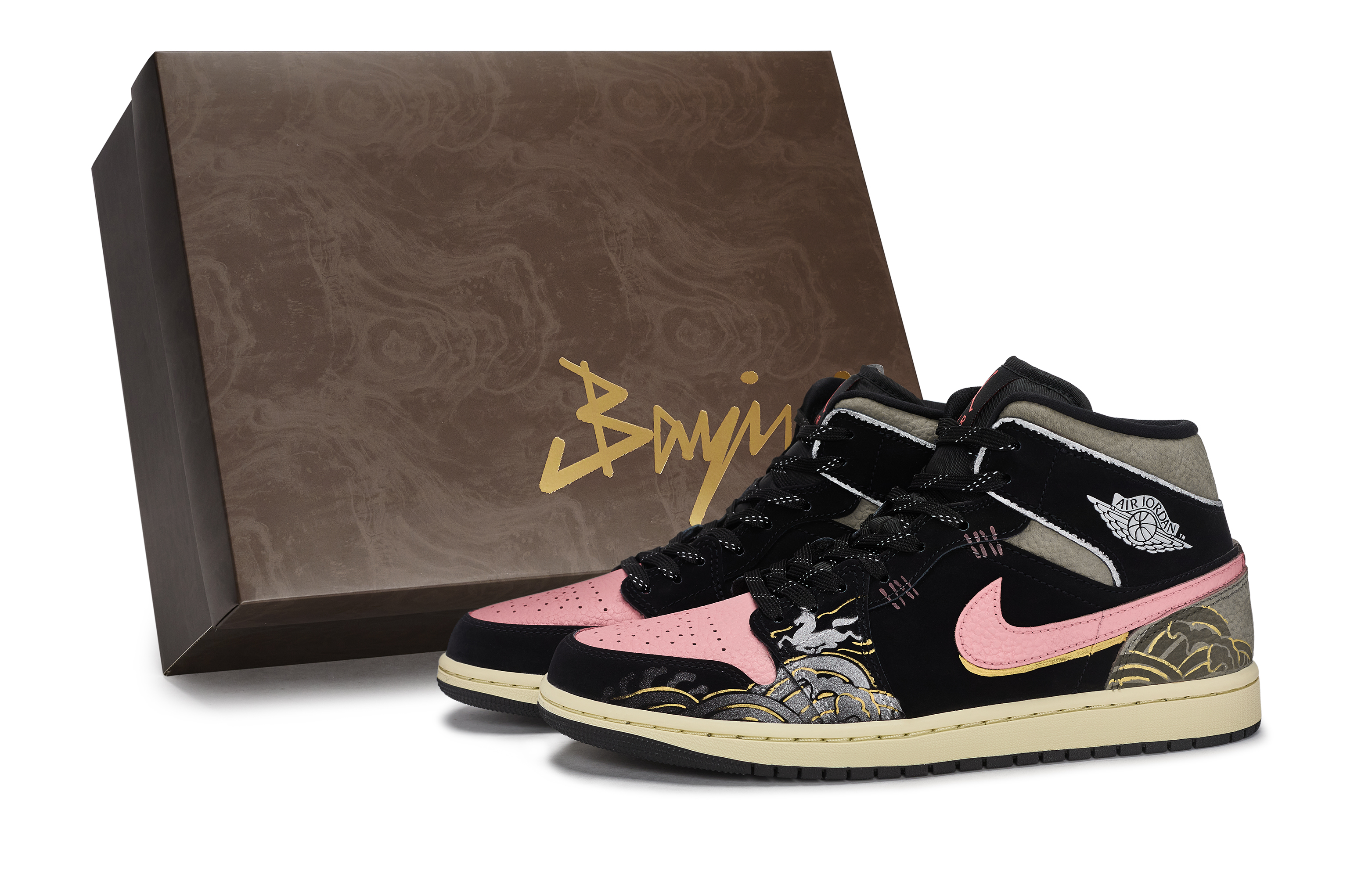 Jordan Air 1 811 Manufacturing, Silver Horse Riding The Waves, специальная коробка, мид-топ винтажные баскетбольные кроссовки
Jordan Air 1 811 Manufacturing, Silver Horse Riding The Waves, специальная коробка, мид-топ винтажные баскетбольные кроссовки