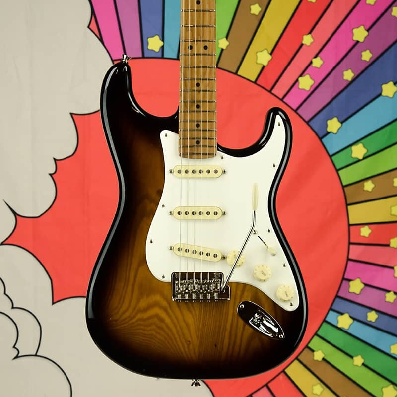 Электрогитара Fender American Professional II Stratocaster, Roasted Maple Fingerboard, Anniversary 2-Color Sunburst, Hardcase
Электрогитара Fender American Professional II Stratocaster, Roasted Maple Fingerboard, Anniversary 2-Color Sunburst, Hardcase