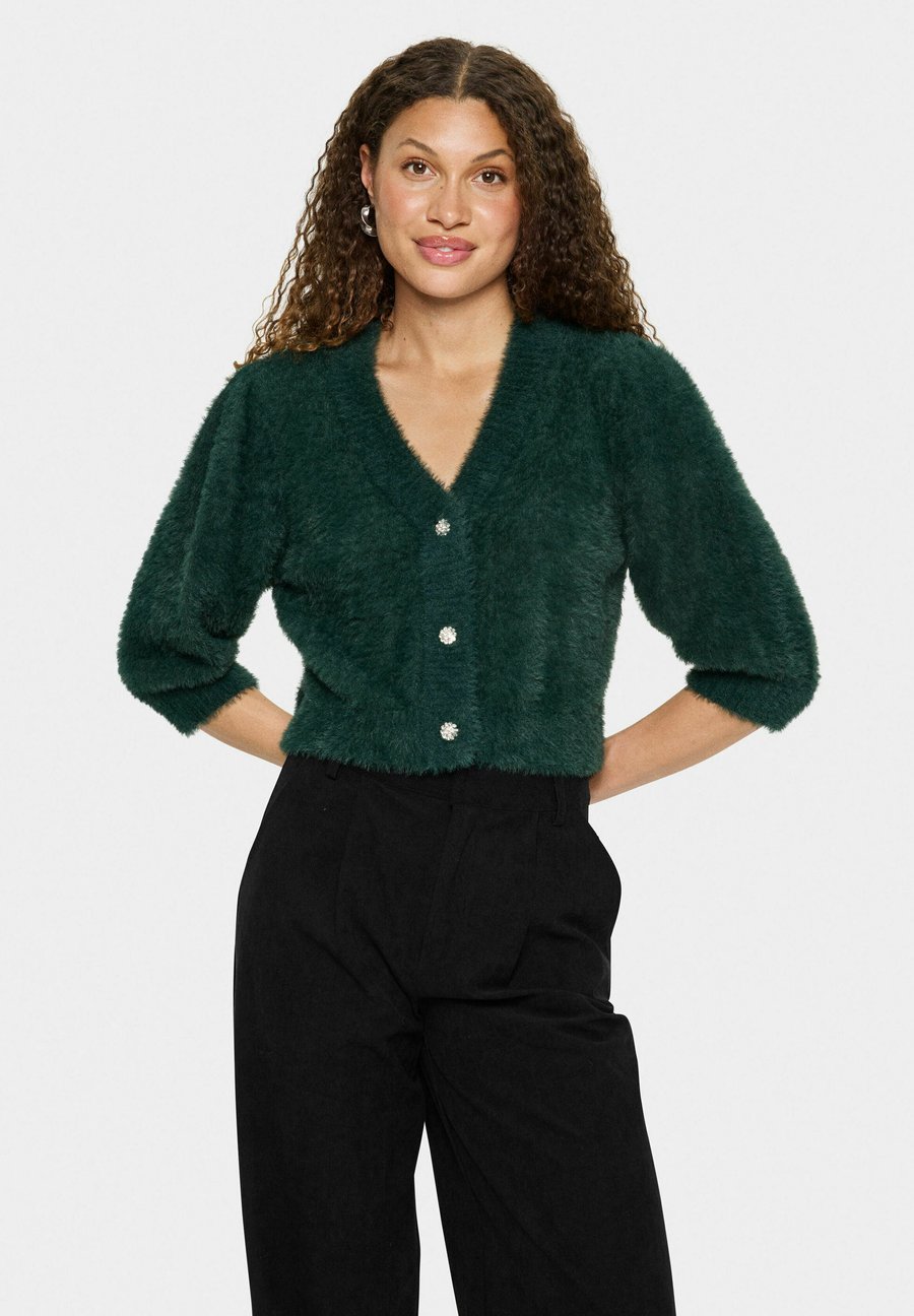 Кардиган Saint Tropez BANNISZ SS, June Bug/Dark Green
Кардиган Saint Tropez BANNISZ SS, June Bug/Dark Green