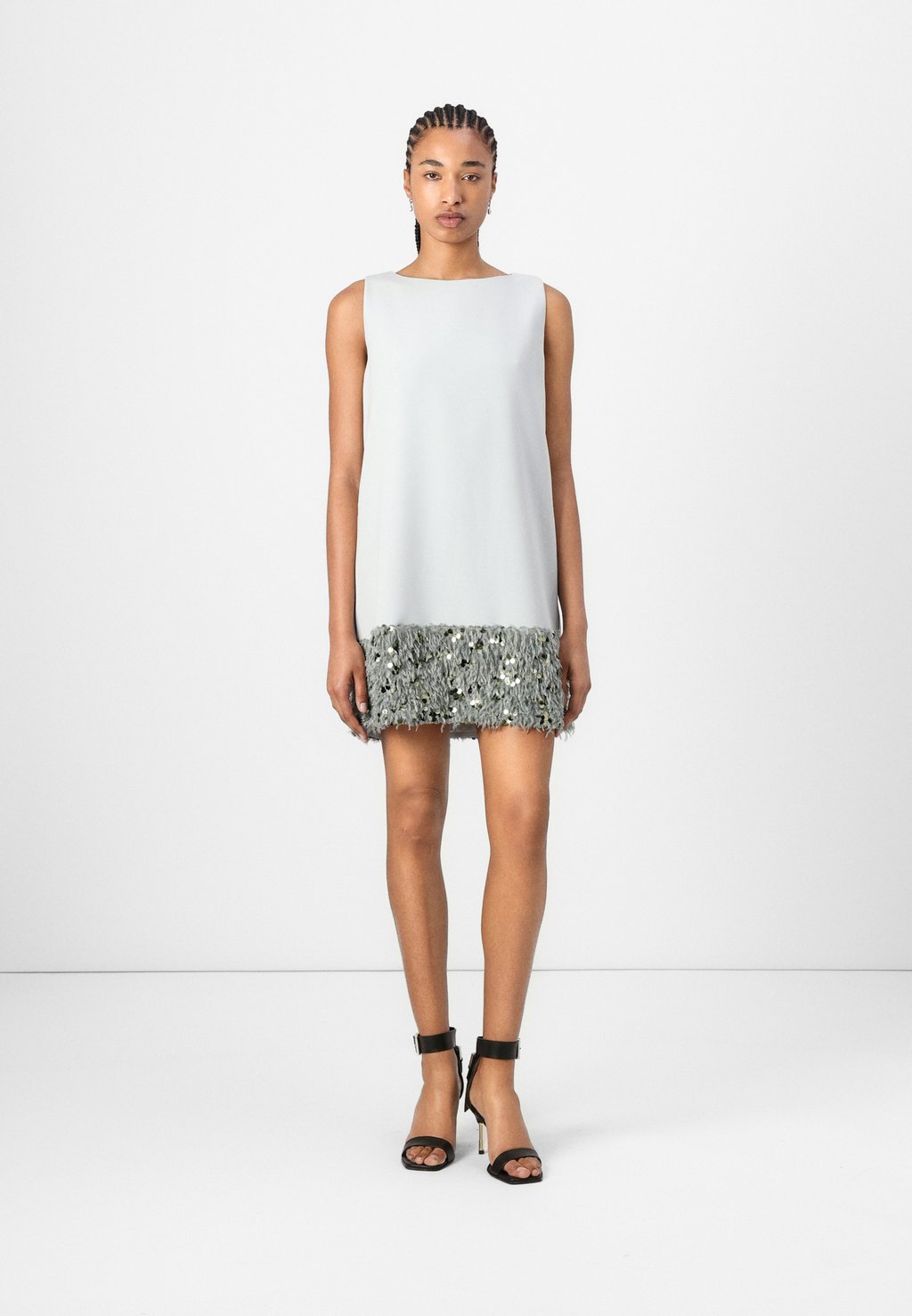 Коктейльное/вечернее платье PASSION MAELLA DRESS Bruuns Bazaar, светло-голубой
Коктейльное/вечернее платье PASSION MAELLA DRESS Bruuns Bazaar, светло-голубой