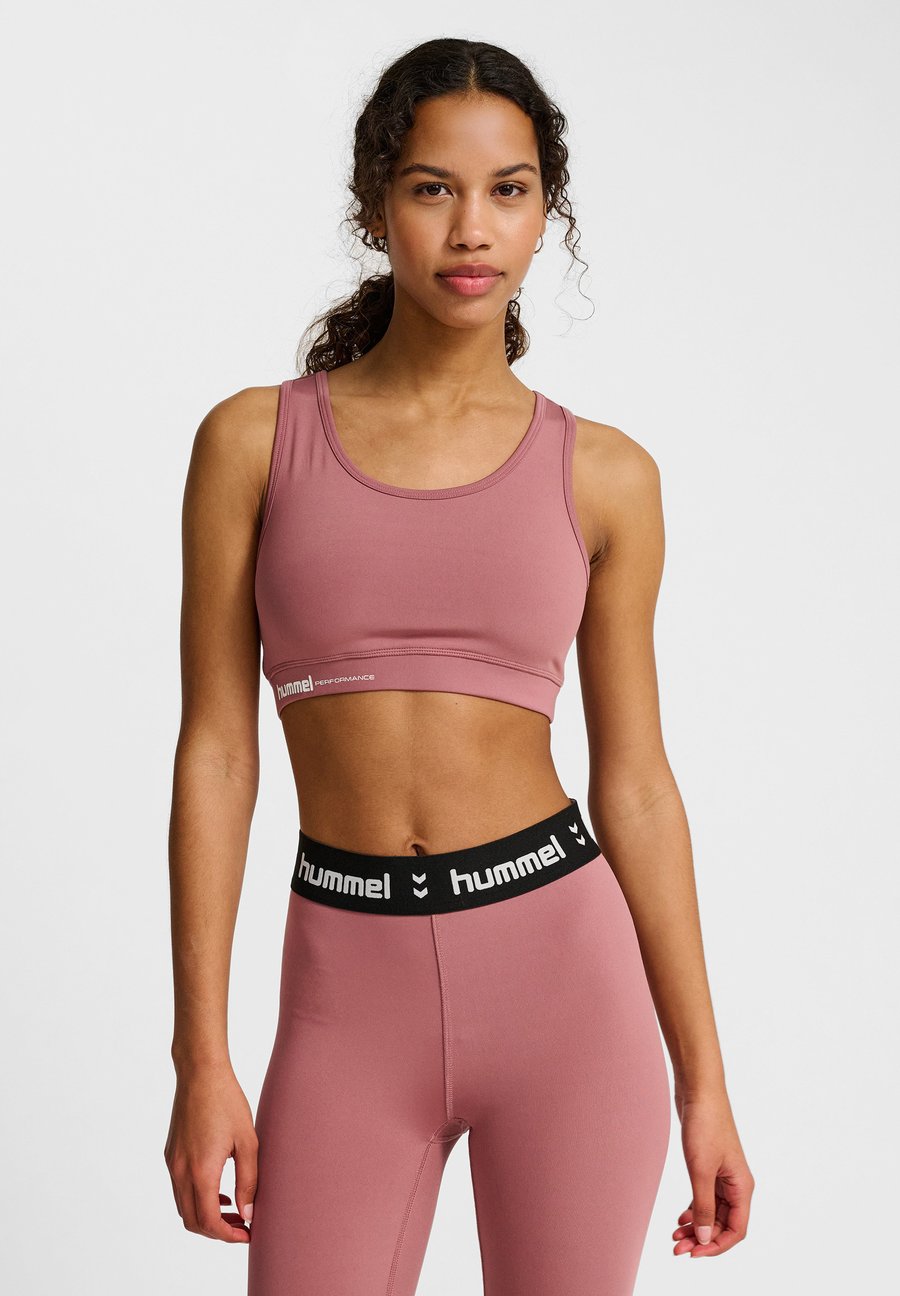 Бюстгальтер Hummel PULSE, Wistful Mauve/Mauve
Бюстгальтер Hummel PULSE, Wistful Mauve/Mauve