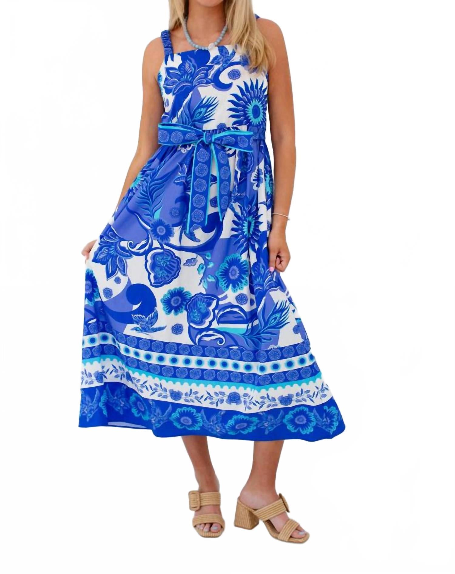 Платье Andi в фарфоровом оттенке Maude, Porcelain
Платье Andi в фарфоровом оттенке Maude, Porcelain