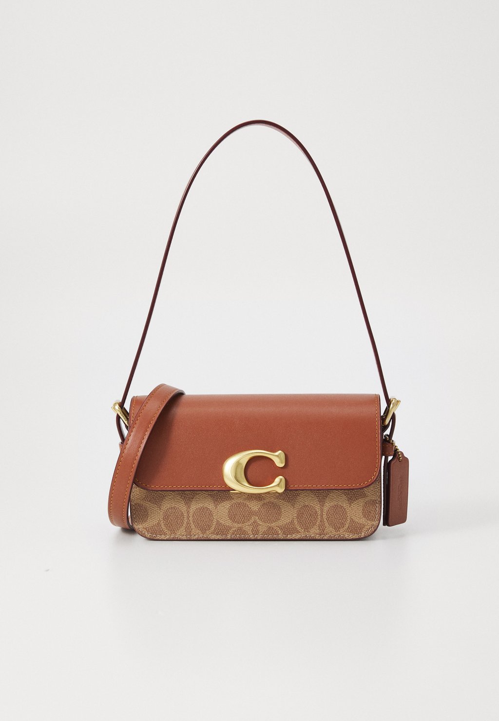 Сумка COATED SIGNATURE ZOE SHOULDER BAG COACH, коричневый
Сумка COATED SIGNATURE ZOE SHOULDER BAG COACH, коричневый