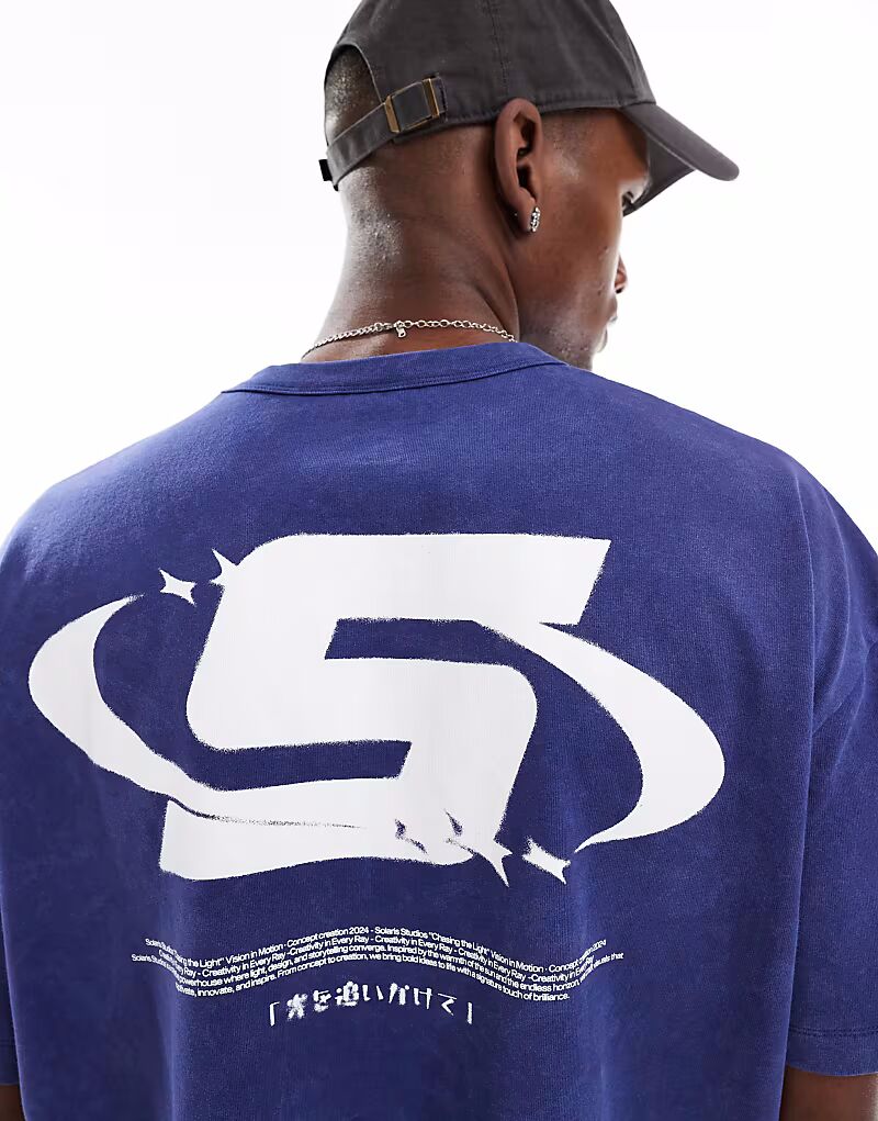 Футболка свободного кроя ASOS DESIGN из плотной ткани плотностью 220 г/м², выбеленного синего цвета с уличной графикой
Футболка свободного кроя ASOS DESIGN из плотной ткани плотностью 220 г/м², выбеленного синего цвета с уличной графикой