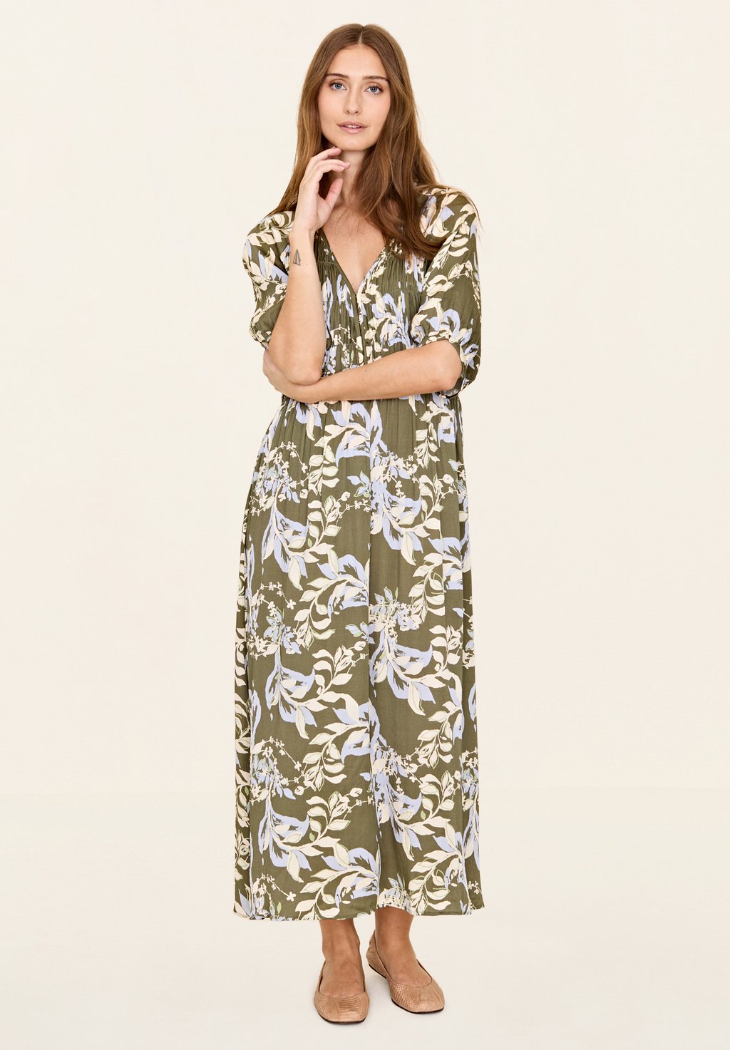 Длинное платье FRIZZANTE Odd Molly, темно-зеленый
Длинное платье FRIZZANTE Odd Molly, темно-зеленый