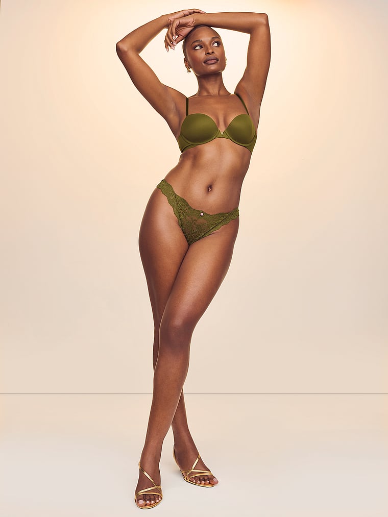 Гладкий бюстгальтер-полуторка с глубоким вырезом и легкой подкладкой Love Cloud, smooth green chameleon
Гладкий бюстгальтер-полуторка с глубоким вырезом и легкой подкладкой Love Cloud, smooth green chameleon