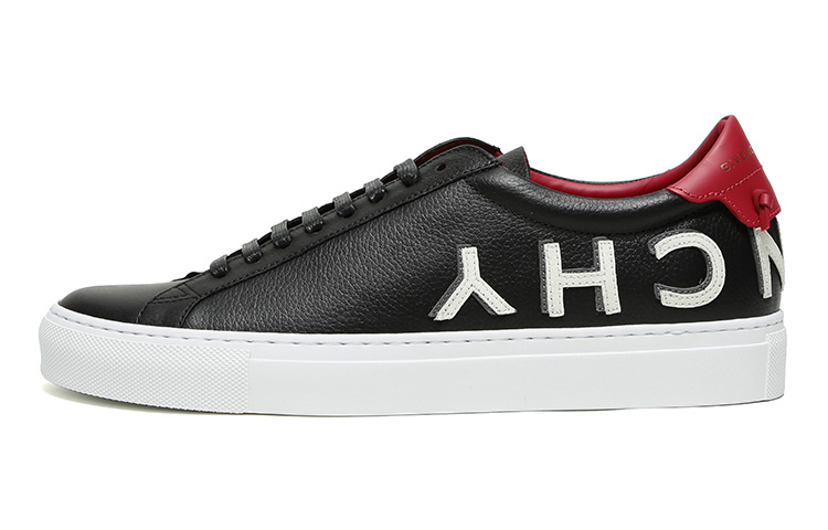 Urban Street 'Flipped Logo' Givenchy, original shoe box not included
Urban Street 'Flipped Logo' Givenchy, original shoe box not included