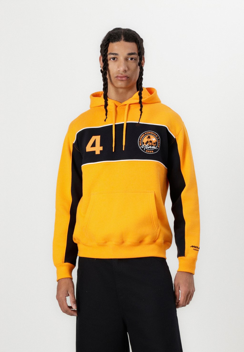 Толстовка с капюшоном RELAXED BLOCKED MCLAREN - Sweatshirt Hollister Co., оранжевый
Толстовка с капюшоном RELAXED BLOCKED MCLAREN - Sweatshirt Hollister Co., оранжевый