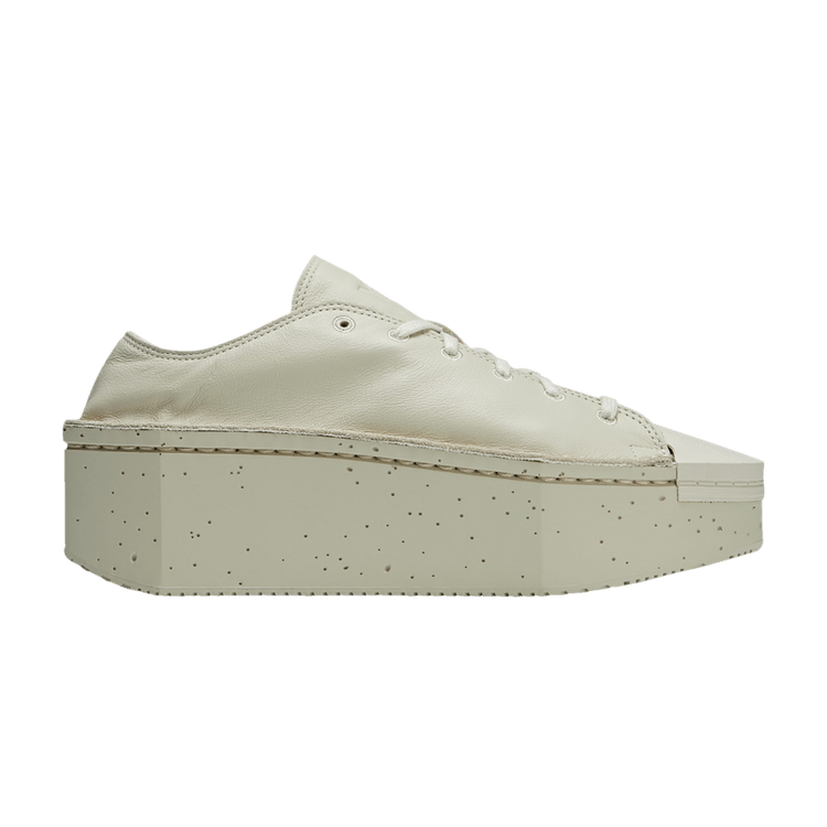 Кроссовки Y-3 Kyasu Low 'Alumina', кремовый
Кроссовки Y-3 Kyasu Low 'Alumina', кремовый