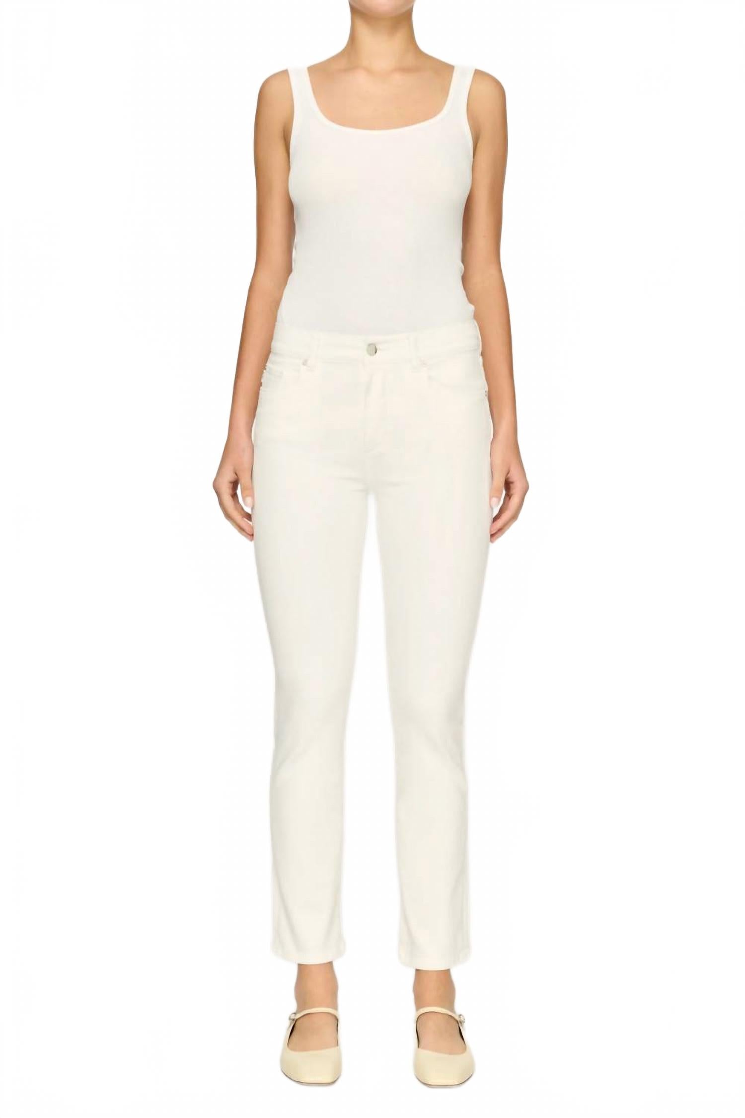 Джинсы Mara Straight Ankle In White DL1961 - Women's
Джинсы Mara Straight Ankle In White DL1961 - Women's