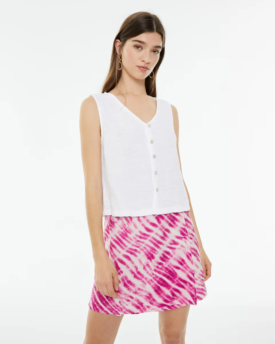 Женский топ с V-образным вырезом и застежкой на пуговицы спереди System Action, белый
Женский топ с V-образным вырезом и застежкой на пуговицы спереди System Action, белый