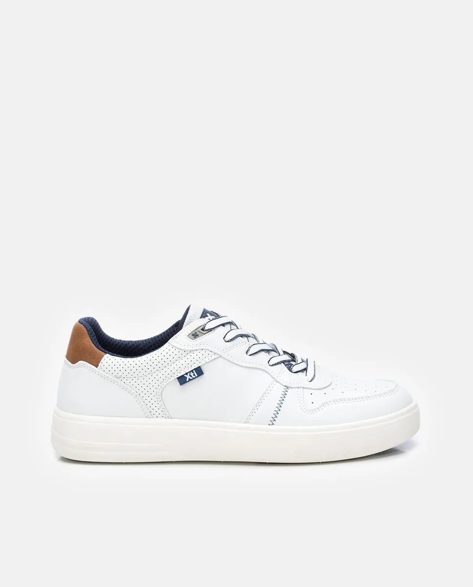 Мужские кроссовки на шнуровке с резиновой подошвой Xti, белый
Мужские кроссовки на шнуровке с резиновой подошвой Xti, белый