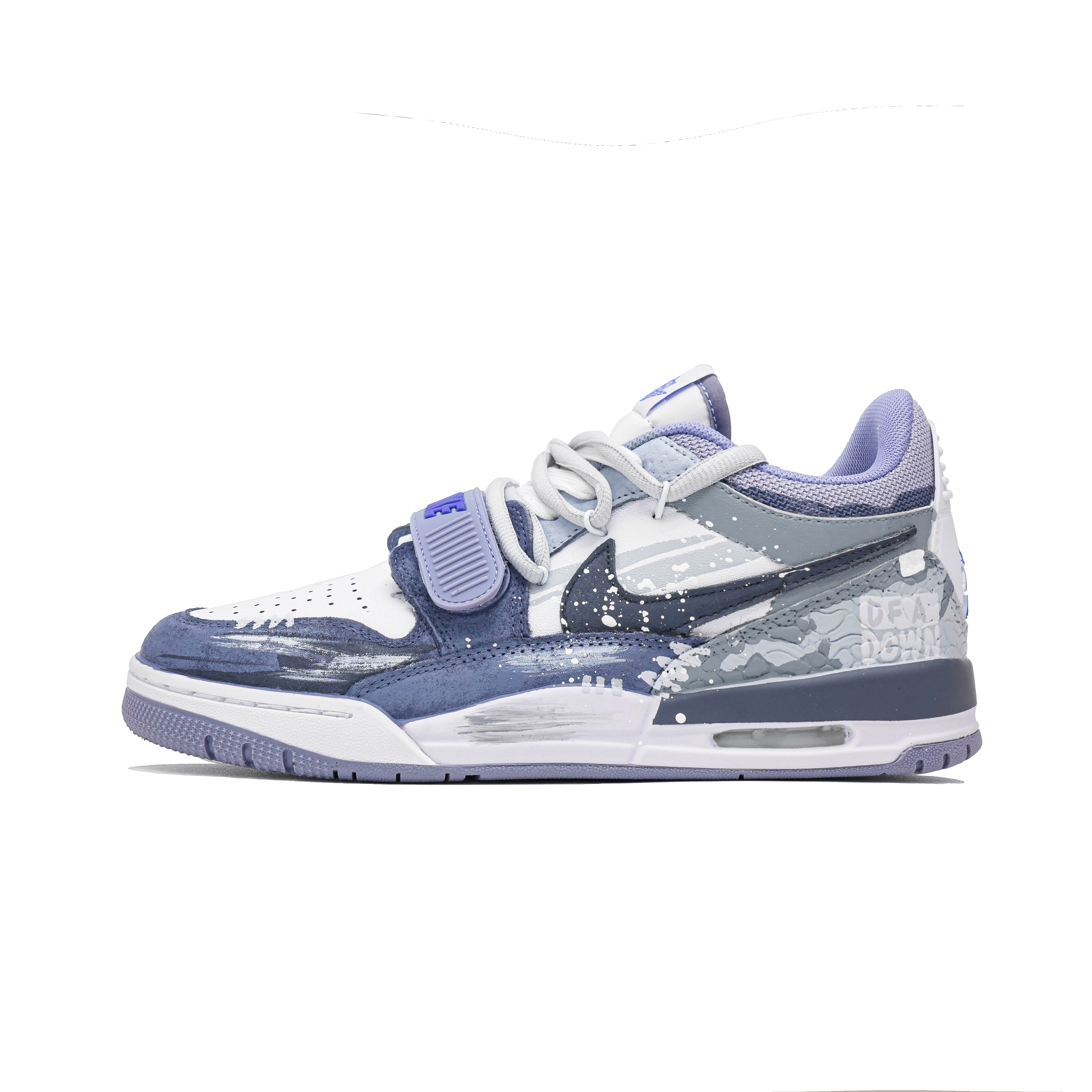 Jordan Баскетбольные кроссовки Legacy Cushioning, износостойкие, низкие, винтажные, мужские, серо-белые
Jordan Баскетбольные кроссовки Legacy Cushioning, износостойкие, низкие, винтажные, мужские, серо-белые