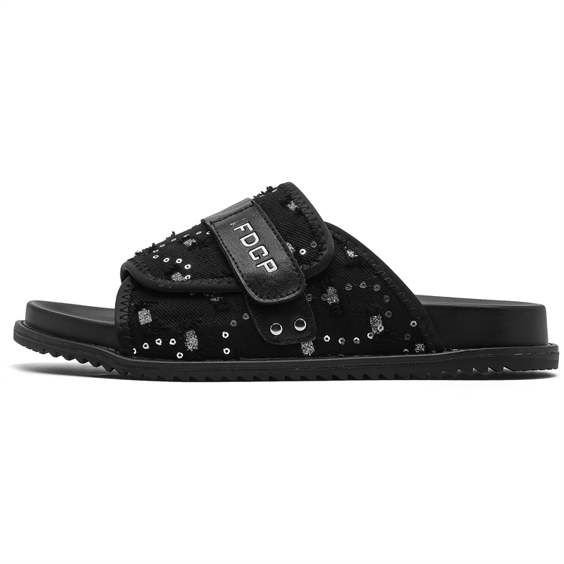 Cachiotti Тапочки-слайды мужские, черные, противоскользящие
Cachiotti Тапочки-слайды мужские, черные, противоскользящие