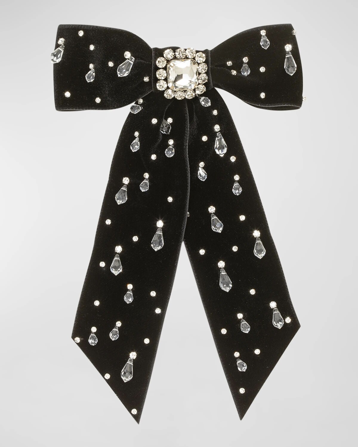 Украшенная бархатная заколка Alva с бантом Jennifer Behr, цвет Black
Украшенная бархатная заколка Alva с бантом Jennifer Behr, цвет Black