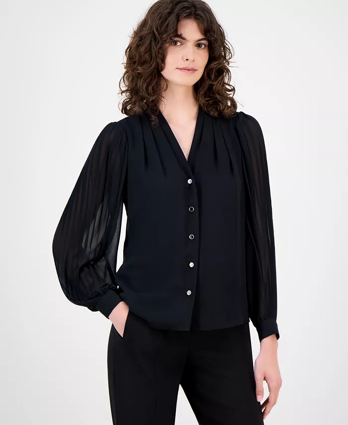 Женский шифоновый топ с принтом, плиссированными рукавами и застежкой на пуговицы спереди Anne Klein, черный
Женский шифоновый топ с принтом, плиссированными рукавами и застежкой на пуговицы спереди Anne Klein, черный