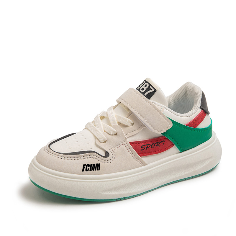 Детские кроссовки для бега FCMM, зеленый
Детские кроссовки для бега FCMM, зеленый