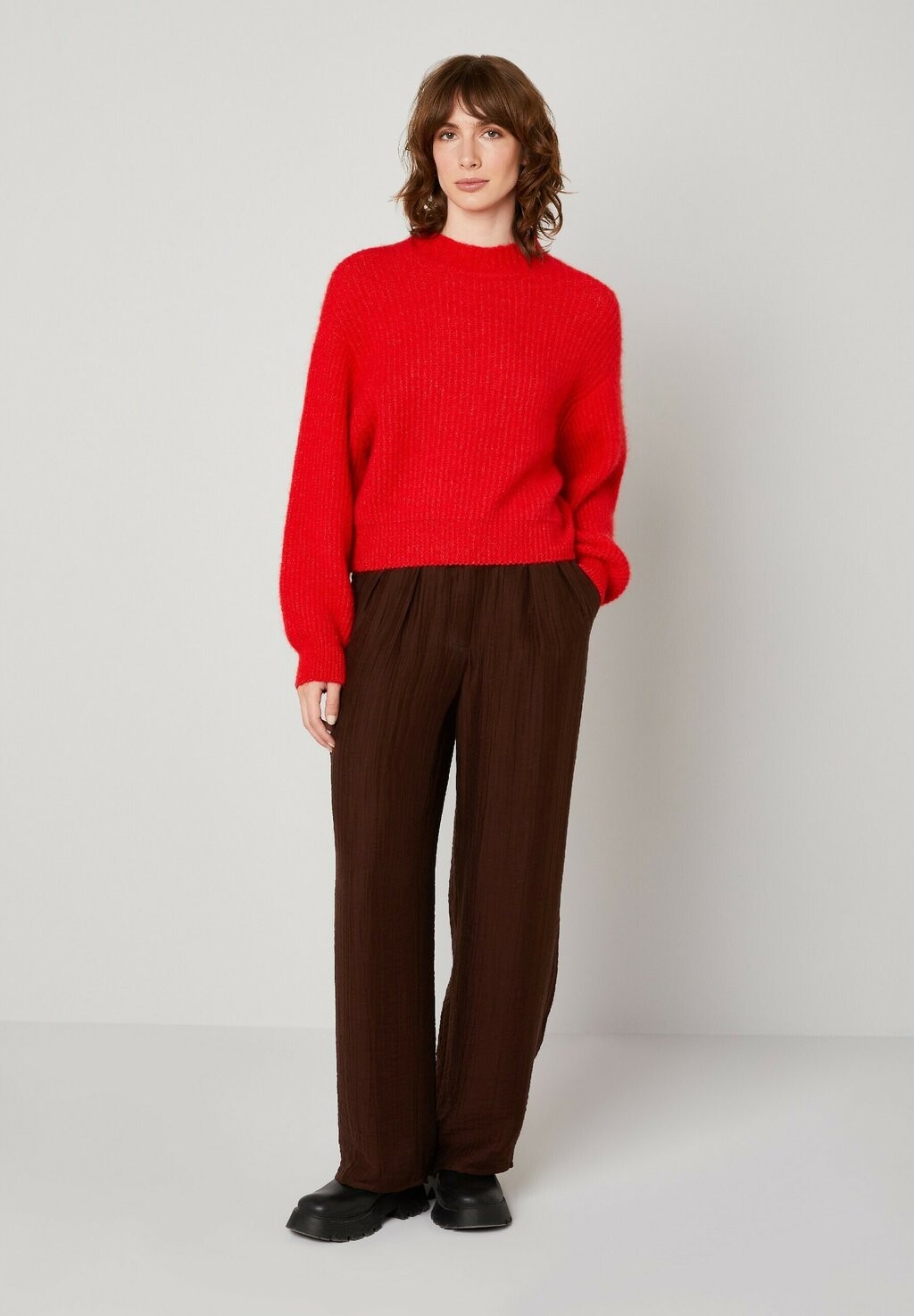 Джемпер EAST American Vintage, красный
Джемпер EAST American Vintage, красный