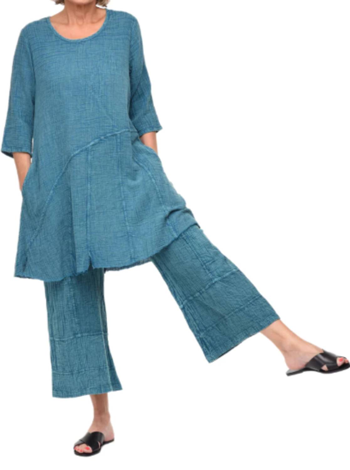 Кайри платье в цвете морской волны Tulip Clothing, Teal
Кайри платье в цвете морской волны Tulip Clothing, Teal