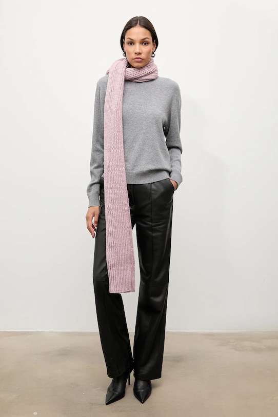 Шерстяной шарф Answear.Lab, фиолетовый
Шерстяной шарф Answear.Lab, фиолетовый