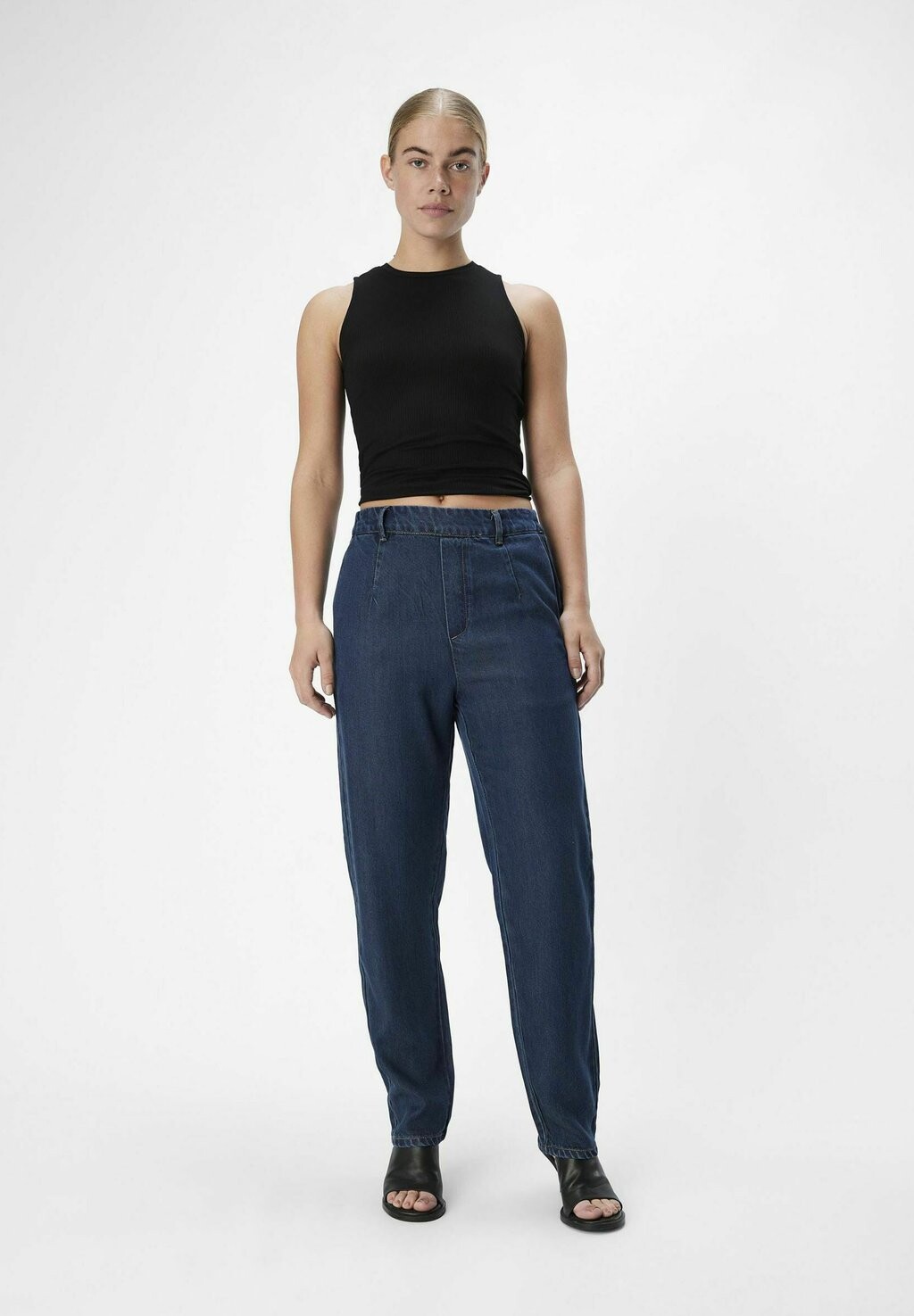 Джинсы прямого кроя Object, темно-синий деним
Джинсы прямого кроя Object, темно-синий деним