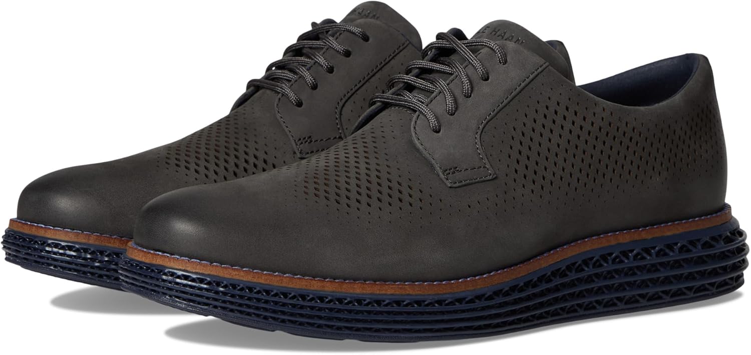 Мужские оксфорды Cole Haan Original Grand 2.0, Raven Nubuck/Midnight Moon
Мужские оксфорды Cole Haan Original Grand 2.0, Raven Nubuck/Midnight Moon