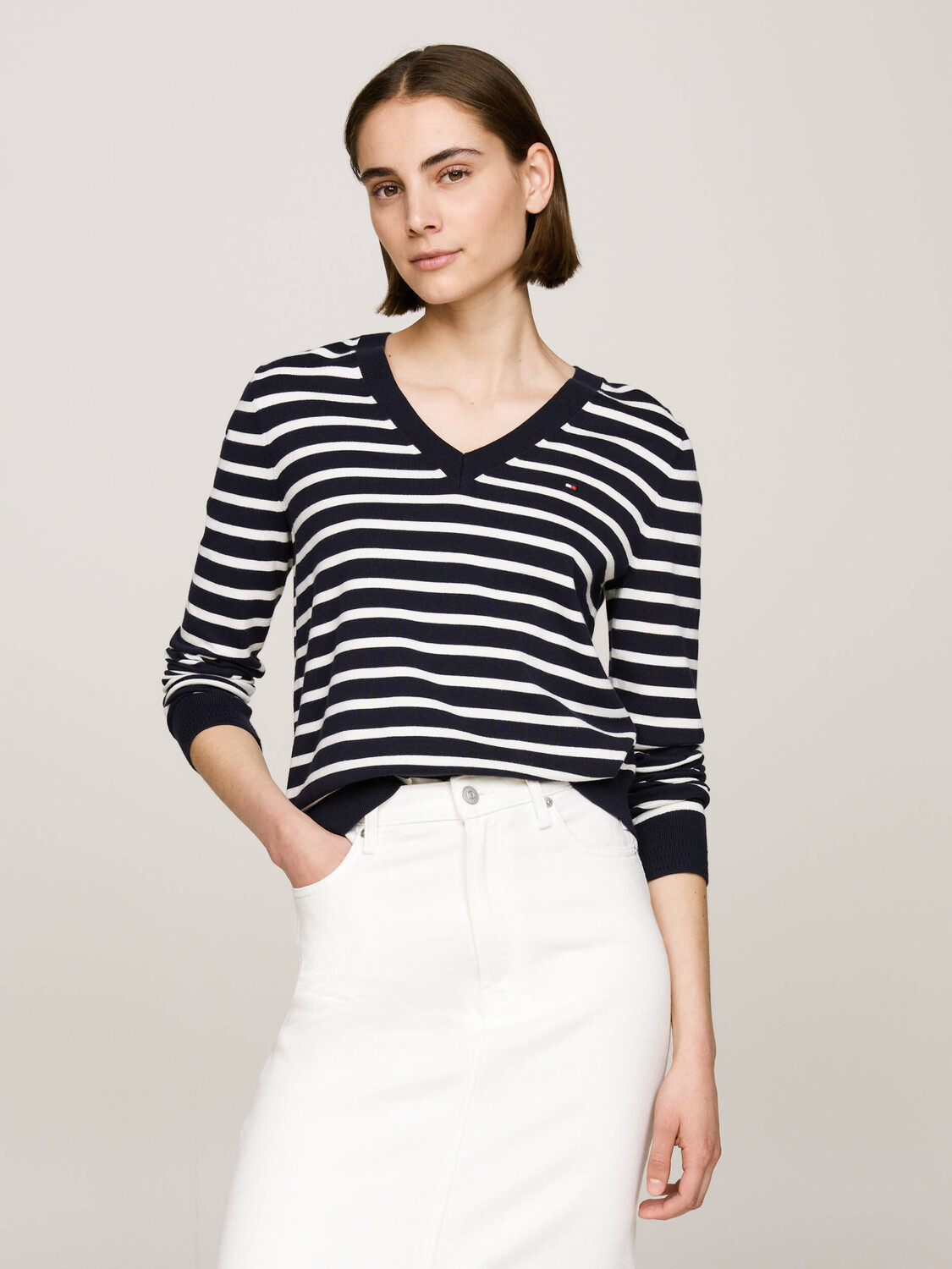 Свитер Tommy Hilfiger Regular Fit, черный
Свитер Tommy Hilfiger Regular Fit, черный