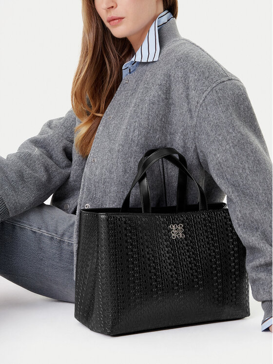 Сумка CEO-HAMPSHIRE-III-LDA8174 Nine West, черный
Сумка CEO-HAMPSHIRE-III-LDA8174 Nine West, черный