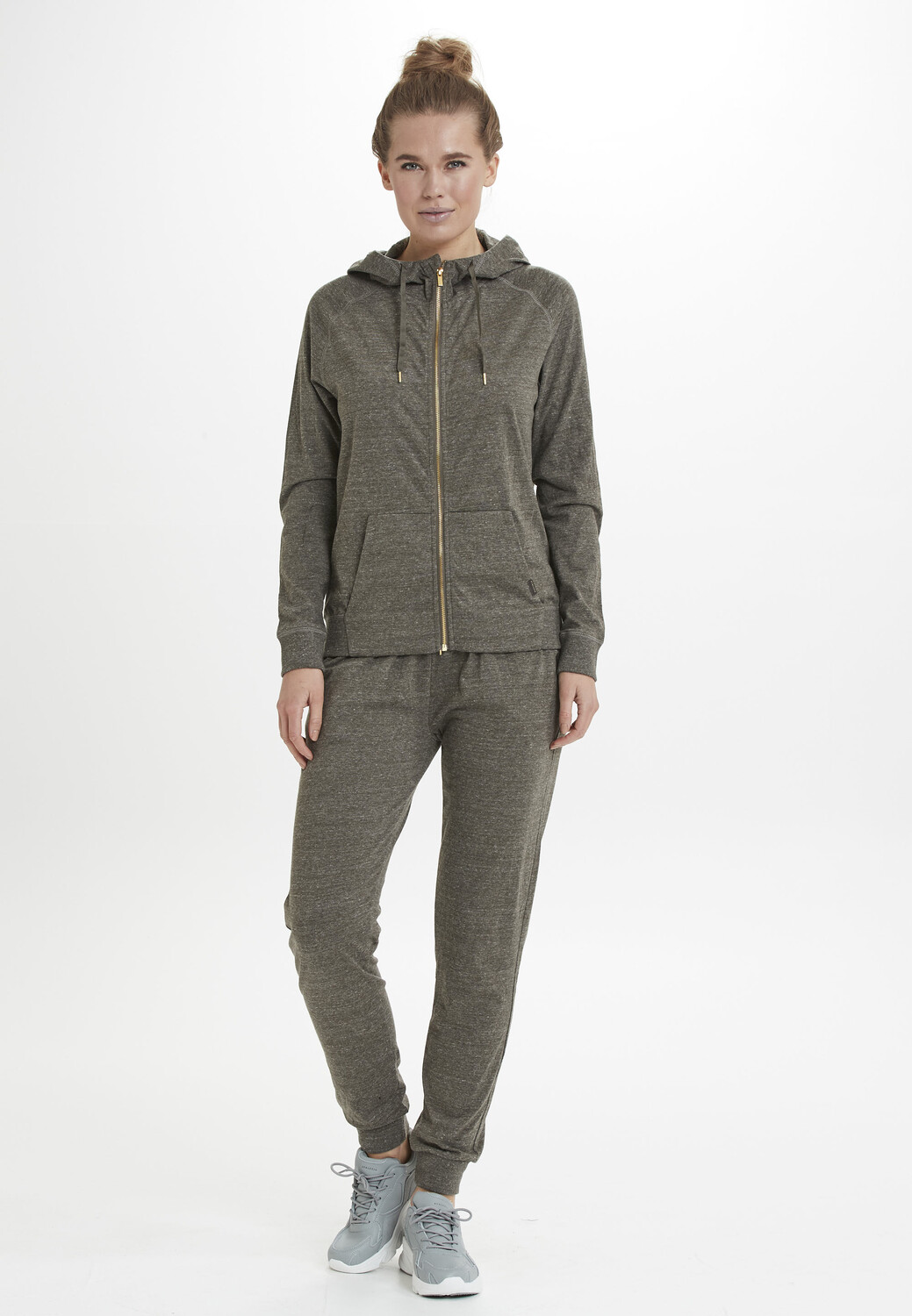 Спортивная куртка Athlecia Kapuzensweatshirt CHESTINE, цвет 3121 Olive, Серый, Спортивная куртка Athlecia Kapuzensweatshirt CHESTINE, цвет 3121 Olive
Спортивная куртка Athlecia Kapuzensweatshirt CHESTINE, цвет 3121 Olive, Серый, Спортивная куртка Athlecia Kapuzensweatshirt CHESTINE, цвет 3121 Olive