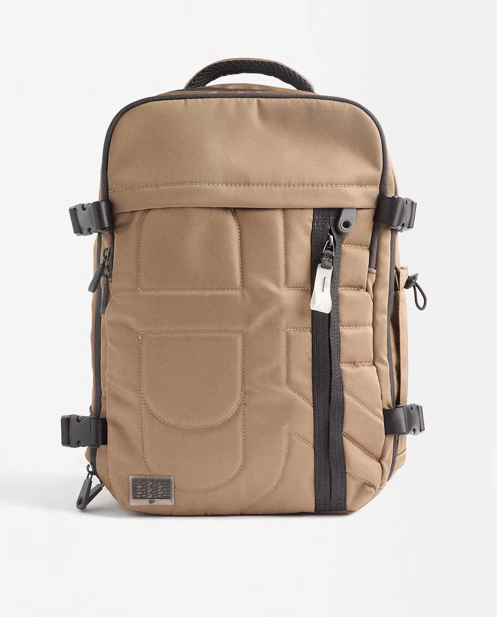 Женский рюкзак для путешествий с несколькими отделениями и простой застежкой-молнией Parfois, коричневый
Женский рюкзак для путешествий с несколькими отделениями и простой застежкой-молнией Parfois, коричневый