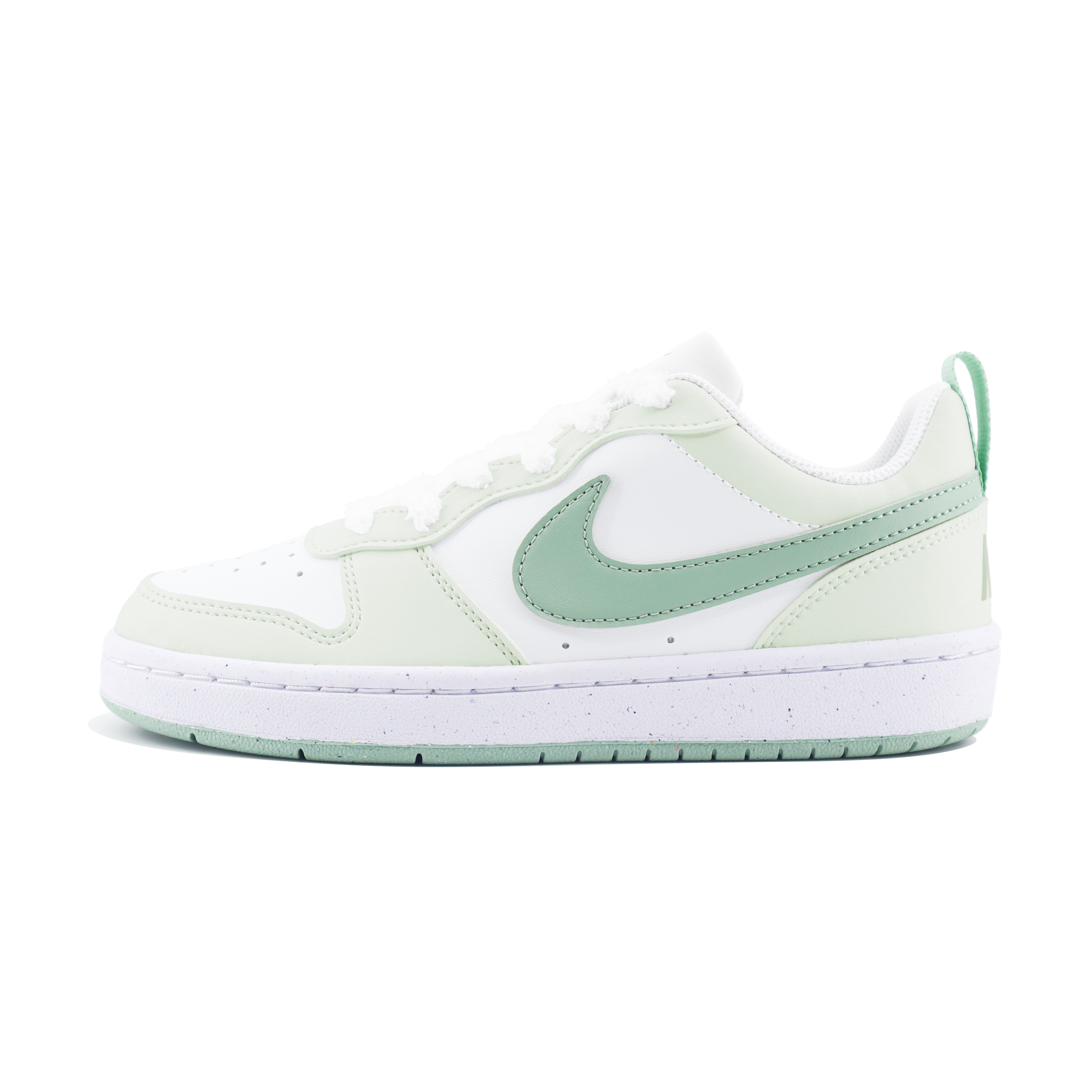 Детские баскетбольные кроссовки Court Borough Low Recraft с противоскользящим износостойким верхом для подростков Nike, белый/зеленый
Детские баскетбольные кроссовки Court Borough Low Recraft с противоскользящим износостойким верхом для подростков Nike, белый/зеленый