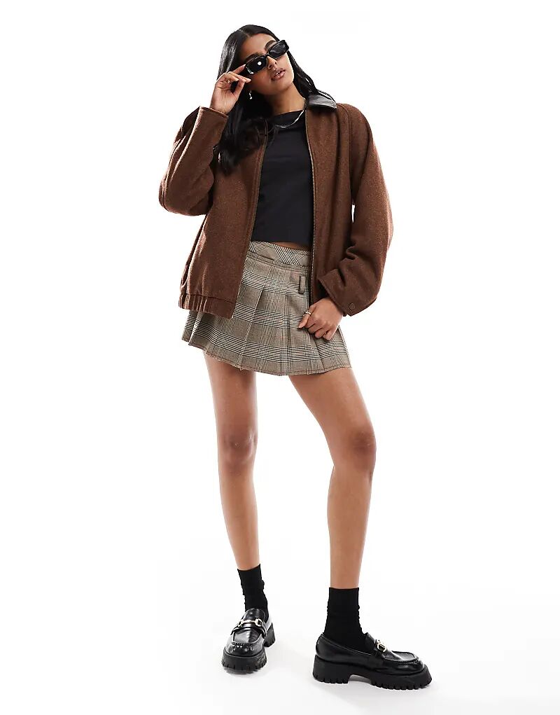 Бомбер ASOS DESIGN с воротником из натуральной кожи и шерстяной смеси шоколадного цвета
Бомбер ASOS DESIGN с воротником из натуральной кожи и шерстяной смеси шоколадного цвета