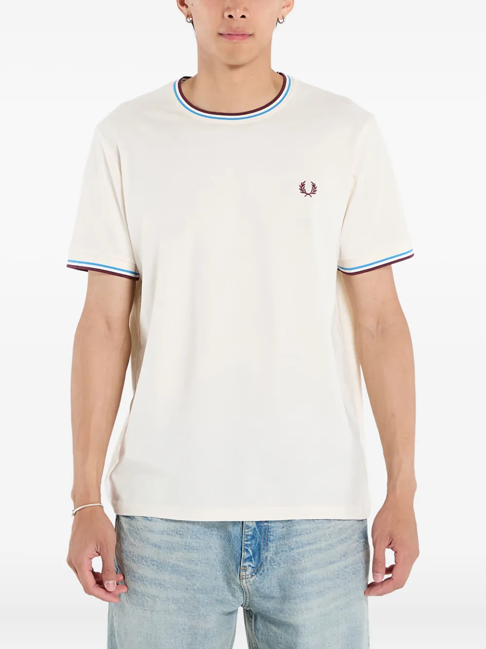Футболка с короткими рукавами Fred Perry, нейтральный
Футболка с короткими рукавами Fred Perry, нейтральный