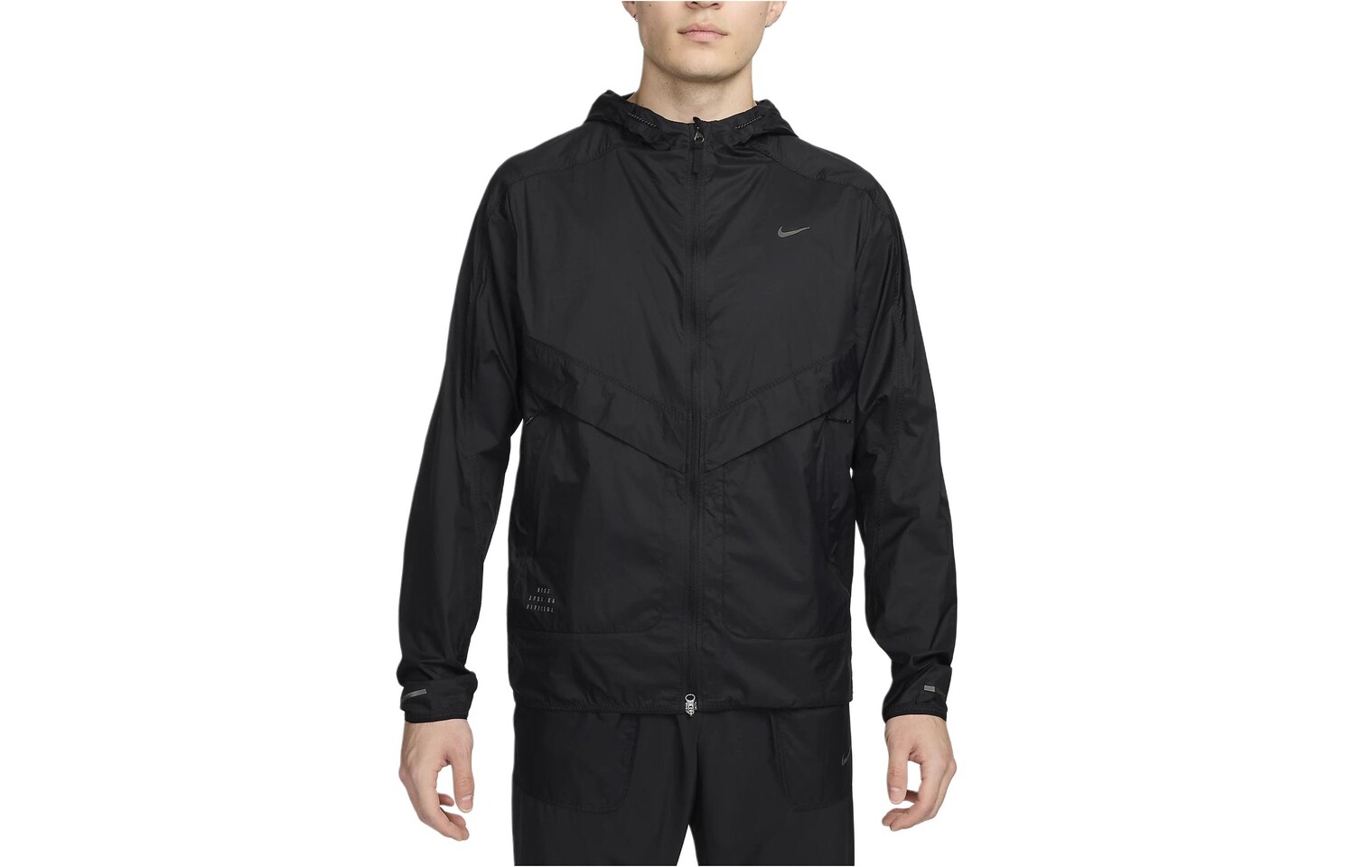 Куртка мужская черная Nike, черный
Куртка мужская черная Nike, черный