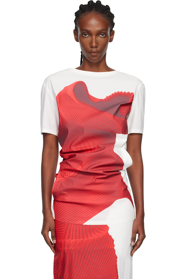 Issey Miyake Белая вязаная блузка, как на фото
Issey Miyake Белая вязаная блузка, как на фото