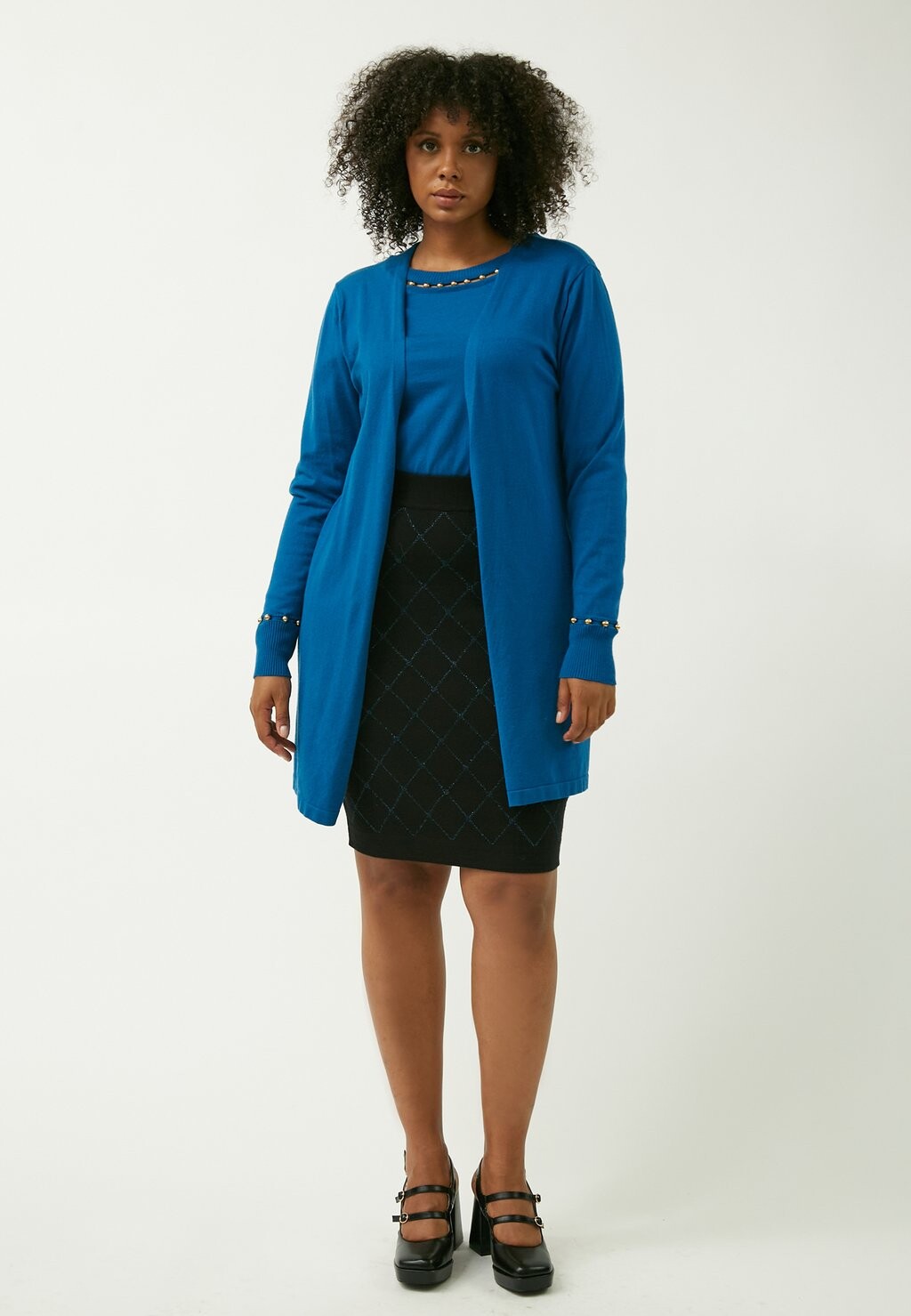 Кардиган EMBELLISHED CUFFS Maison Form'elle, синий
Кардиган EMBELLISHED CUFFS Maison Form'elle, синий