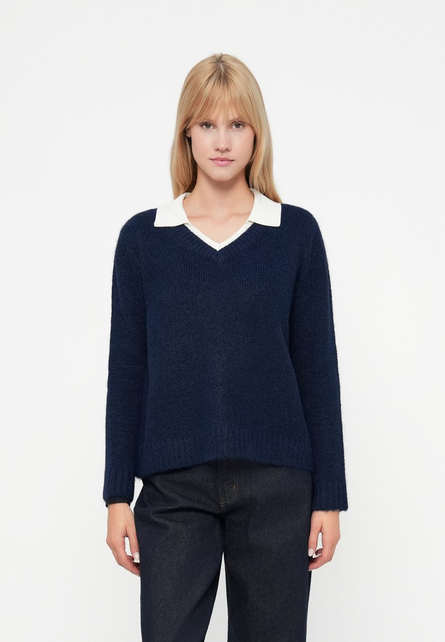 Джемпер ONLY ONLAZU , Navy Blazer/Dark Blue
Джемпер ONLY ONLAZU , Navy Blazer/Dark Blue