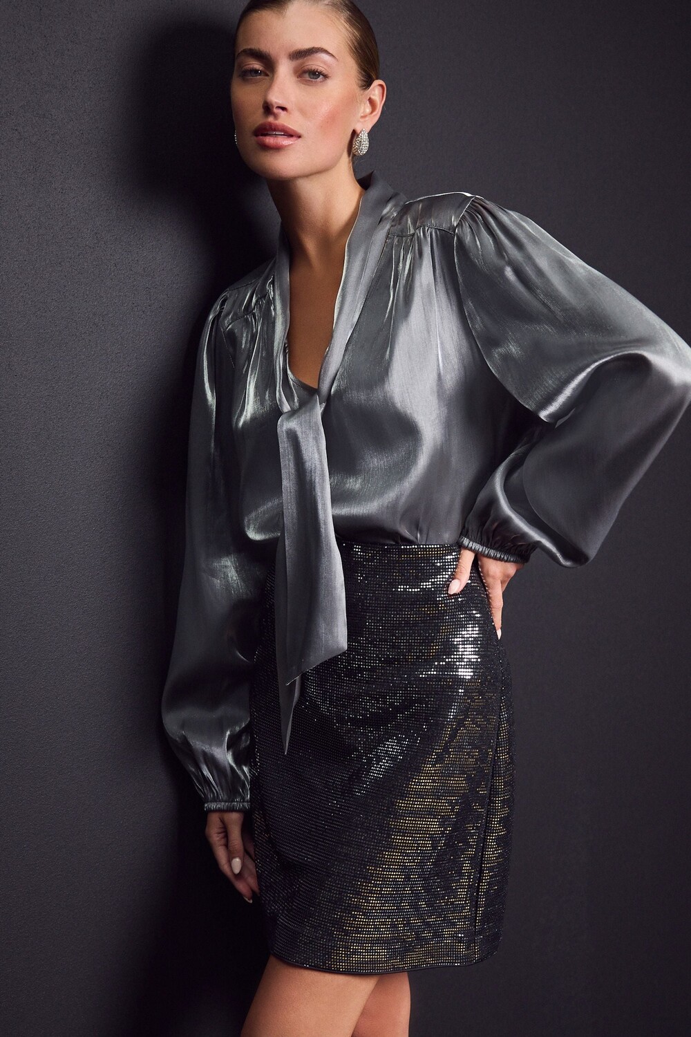 Мини юбка с пайетками Next, серебряный
Мини юбка с пайетками Next, серебряный