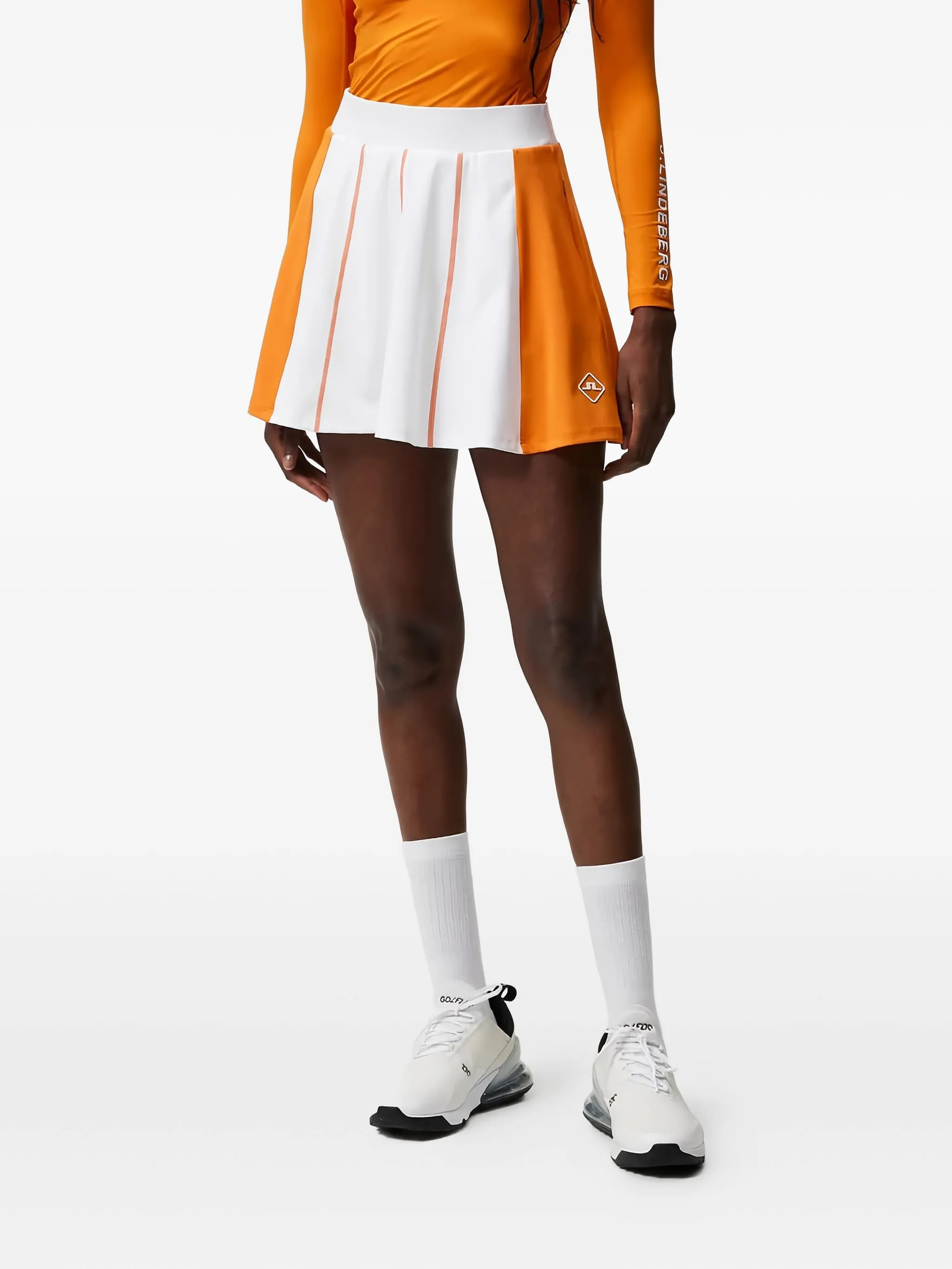 Юбка с нашивкой-логотипом J.Lindeberg, белый
Юбка с нашивкой-логотипом J.Lindeberg, белый