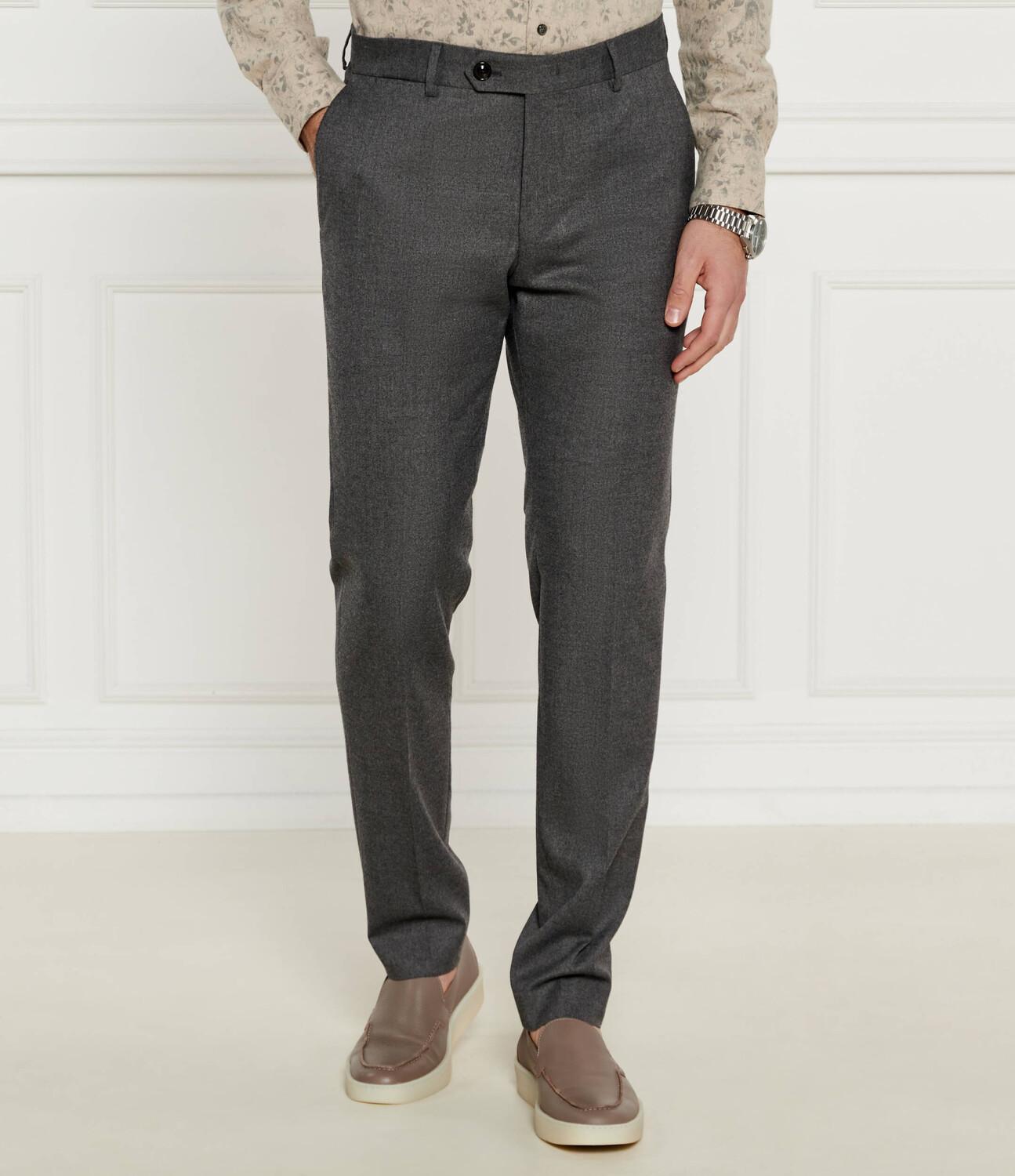 Брюки Windsor chino 13 Santios Shaped fit, серый
Брюки Windsor chino 13 Santios Shaped fit, серый