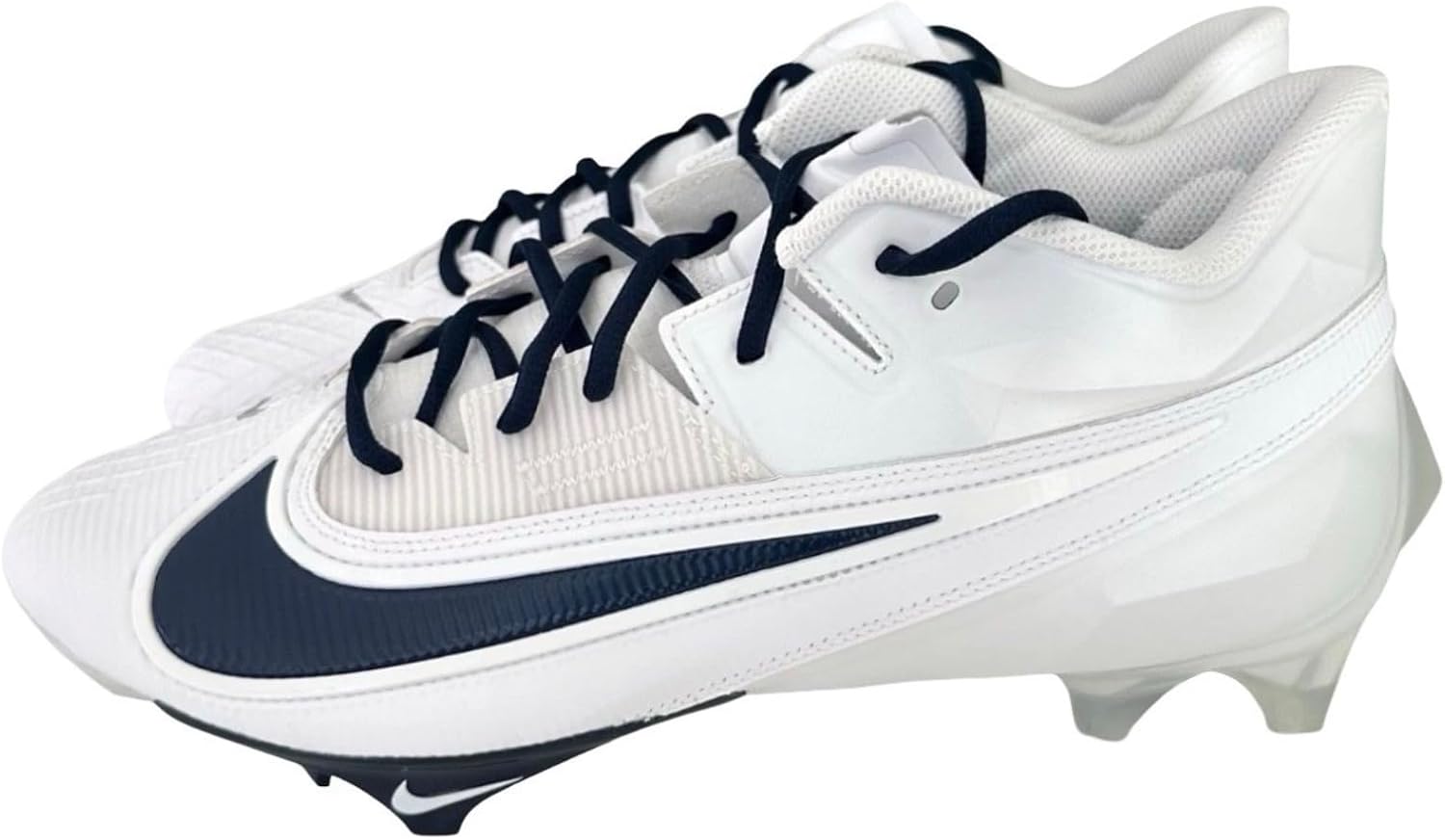 Футбольные бутсы мужские Nike Vapor Edge Elite 360 2, белый/черный
Футбольные бутсы мужские Nike Vapor Edge Elite 360 2, белый/черный