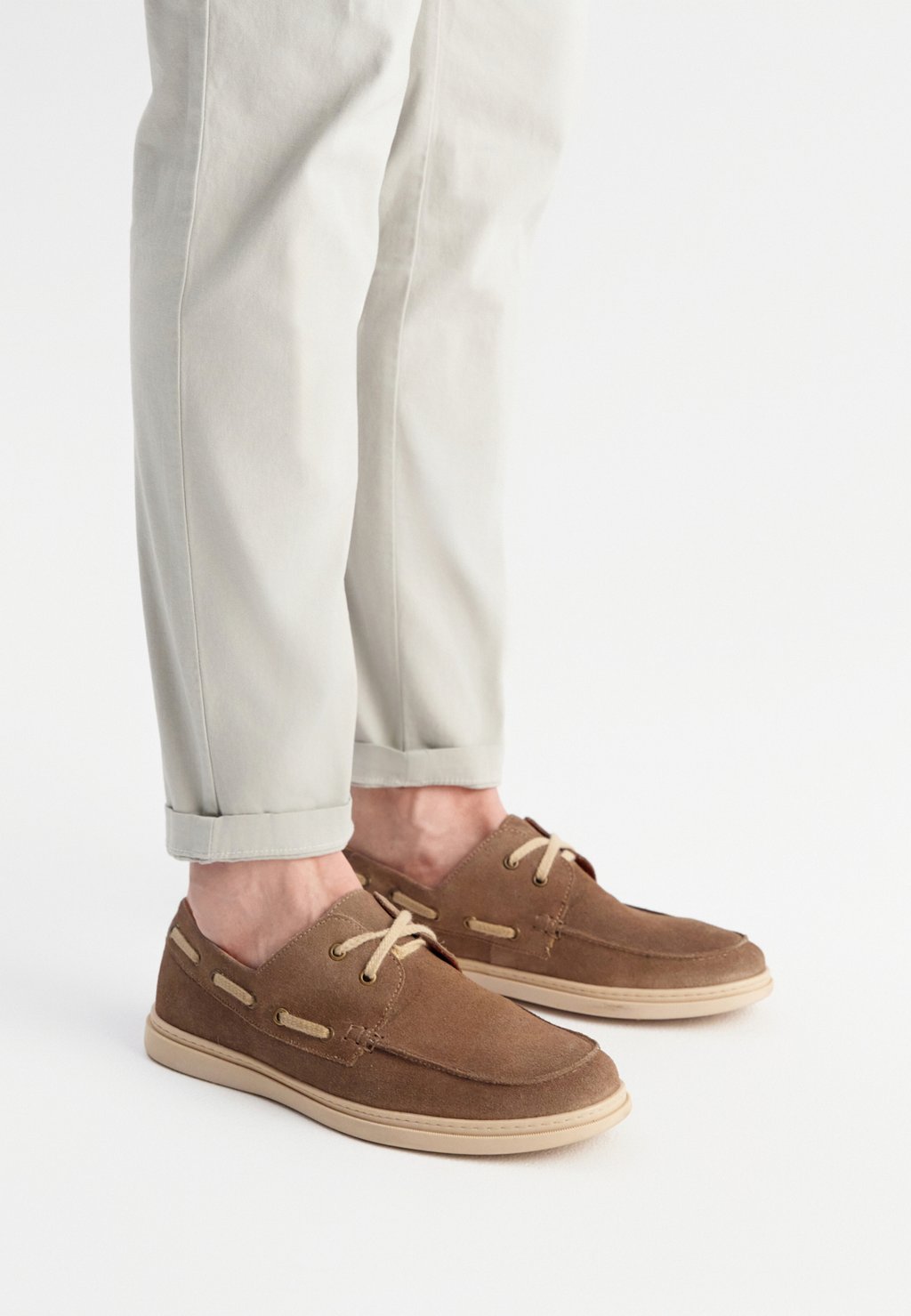 Повседневные туфли на шнуровке IG RYŁKO, бежевый
Повседневные туфли на шнуровке IG RYŁKO, бежевый