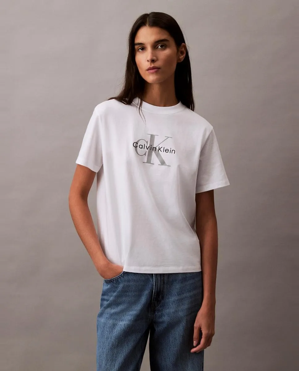 Женская футболка с монограммой Calvin Klein Jeans, белый
Женская футболка с монограммой Calvin Klein Jeans, белый