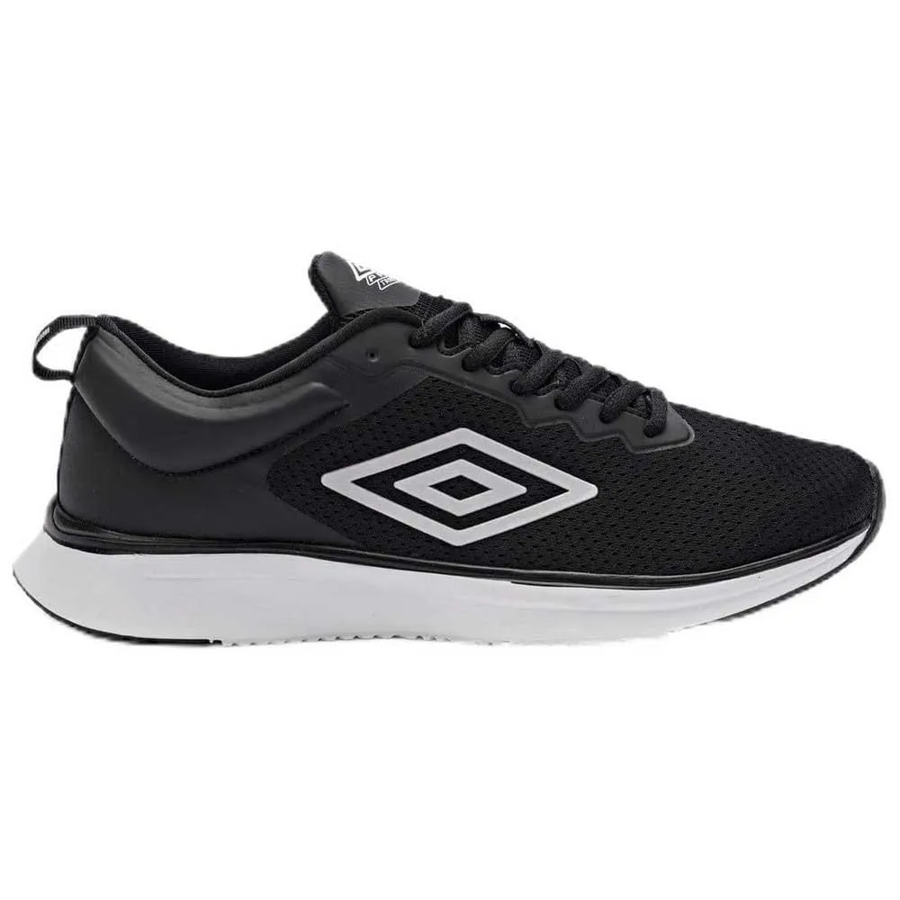 Кроссовки Umbro Cadence, черный
Кроссовки Umbro Cadence, черный